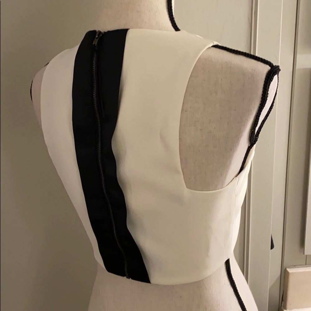 Topshop split front white crop top black zipper